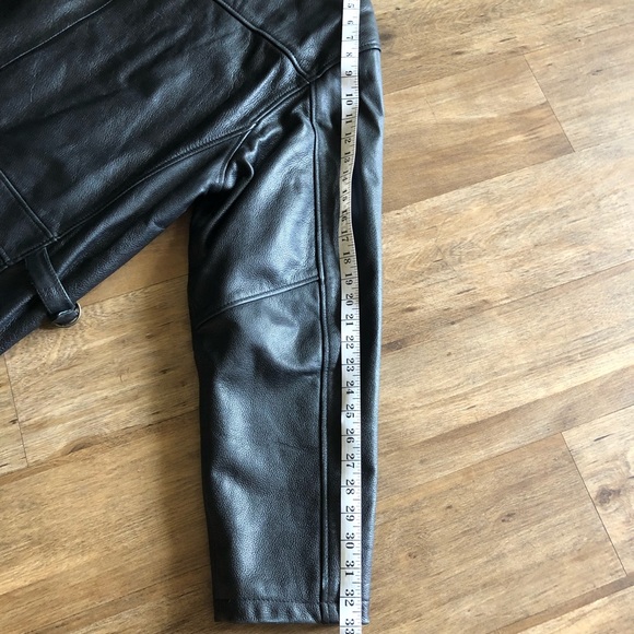 Black Leather Jacket w/ Thinsulate Lining - Picture 5 of 8
